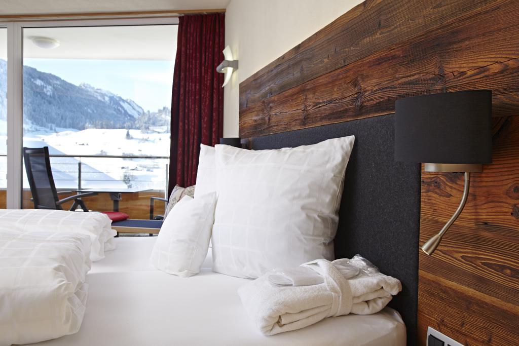 Hotel Garni Oberdorfer Stuben Obermaiselstein Szoba fotó