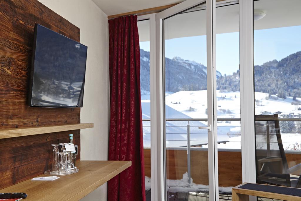 Hotel Garni Oberdorfer Stuben Obermaiselstein Szoba fotó